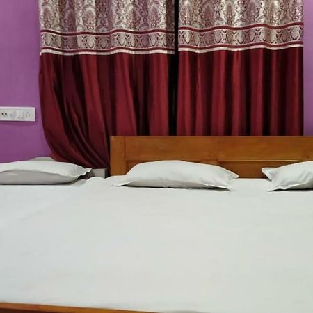 Sumita Hotel Дигха Екстериор снимка